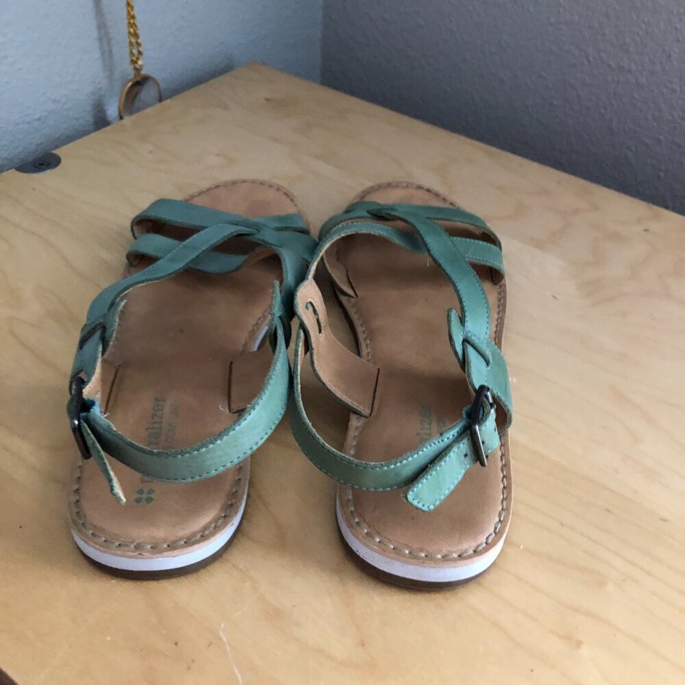 Naturalizer Green Leather Strappy Sandals - Picture 4 of 10